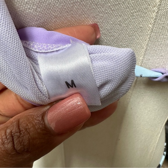 NWOT Plunging Neckline Two-Piece Bikini Set - Picture 6 of 7